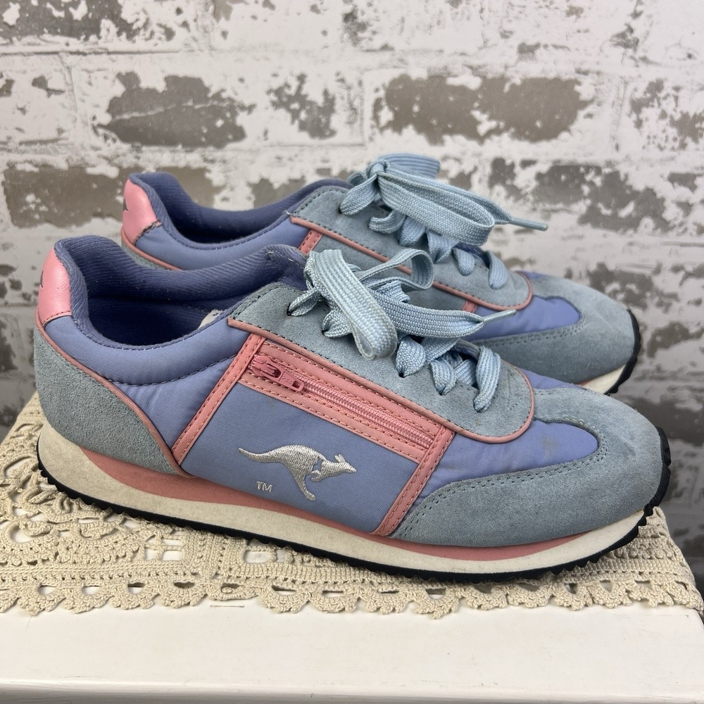 Kangaroos Vtg Sneakers Women's 8 Blue Pink Zipper Pocket Retro